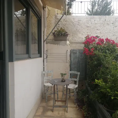 Mini * Chania (Crete)